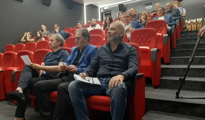 Ne biti drugačiјi, prije svega biti samo svoј