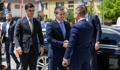 Bečić i &Scaron;aranović: Sa državom igre nema, niti brukanja časne crnogorske uniforme