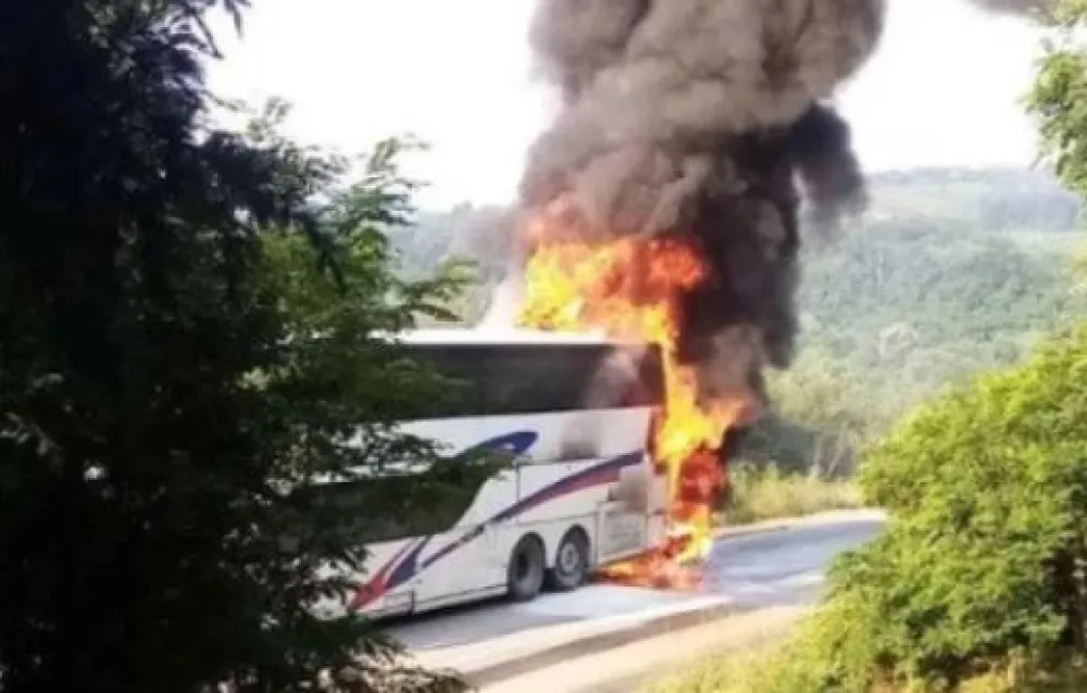 Zapalio se autobus
