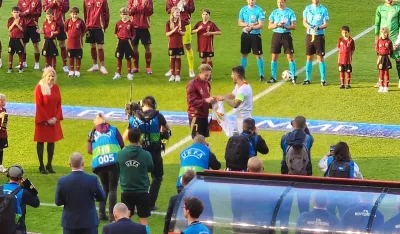 Jovetić i De Brujne