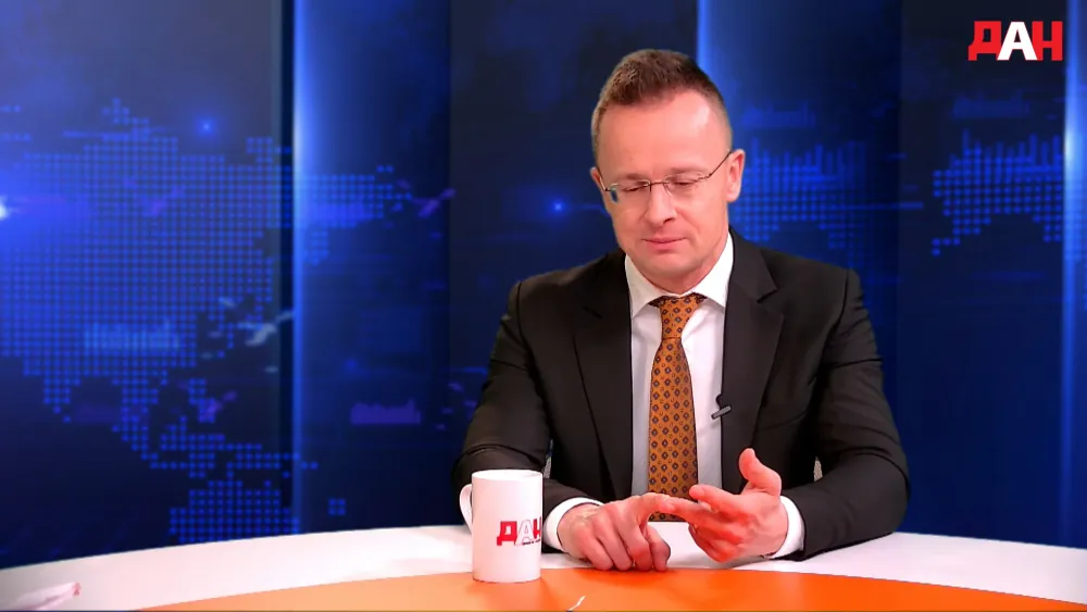 Sijarto: Mirovni pregovori o Ukrajini treba da počnu sada