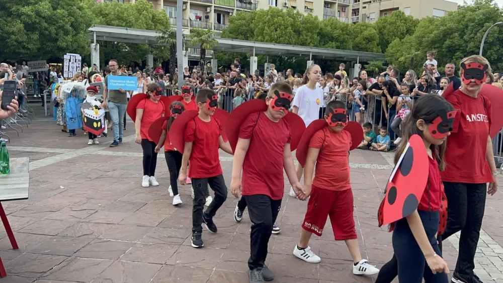  Maskenbal Dječjeg saveza na Trgu nezavisnosti: Svijet dječje ma&scaron;te