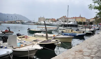 Protest mjestana povodom izgradnje nove marine u Budvi