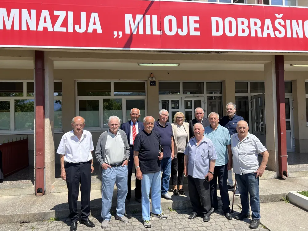 Proslavili 65 godina mature