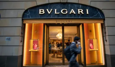 Rim: Opljačkana Bulgarijeva juvelirnica, ukradeni dragulji vrijedni 500.000 eura