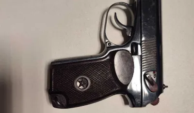 Tivat: Uhap&scaron;en mu&scaron;karac na aerodromu, u ručnom prtljagu nosio pi&scaron;tolj