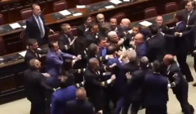 Tuča u italijanskom parlamentu
