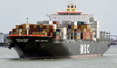 Kapetan Ve&scaron;ović i posada broda MSC spasili migranate u Sredozemnom moru