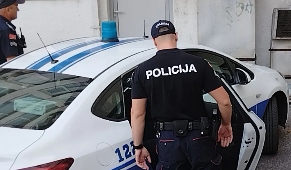 Uprava policije: Državljanin Kosova osumnjičen da je svoju djecu navodio na prosjačenje