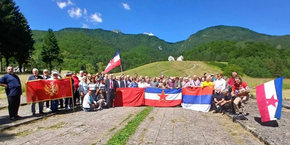  (FOTO) Delegacija SOBNOR-a Crne Gore na Tjenti&scaron;tu: Veličanstveni skup časti i slobode
