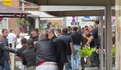 Tuča navijača Srbije i Engleske