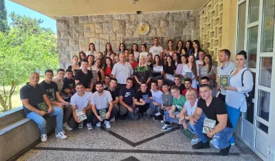 U SS&Scaron; &bdquo;Ivan Uskoković&ldquo; uručene nagrade naјboljim đacima: Đak generaciјe Miјa Živković