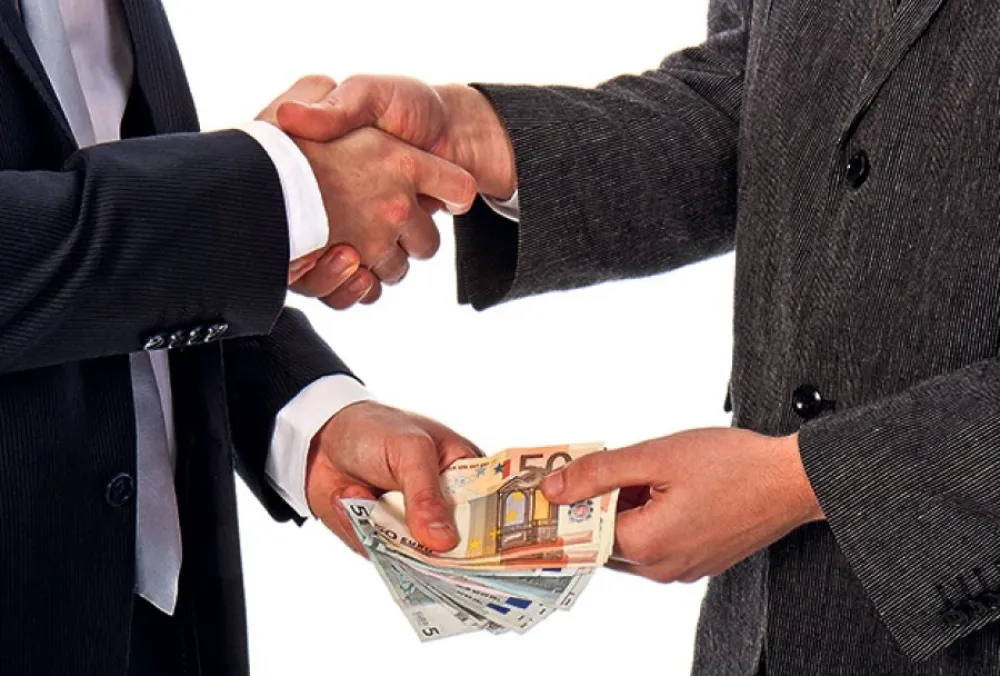 U "koruptivnim kanalima" zavr&scaron;i 100 miliona?