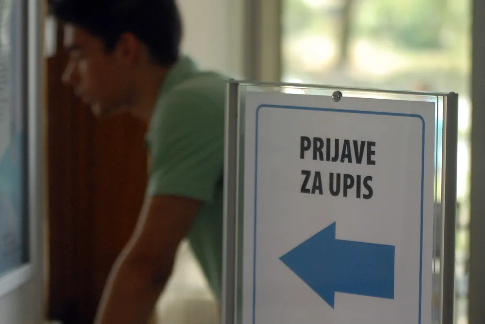 Upis na Univerzitet Crne Gore sljedeće sedmice: Ima mjesta za 3.186 bruco&scaron;a