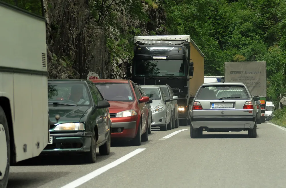 Pojačana frekvencija saobraćaja na važnim putevima