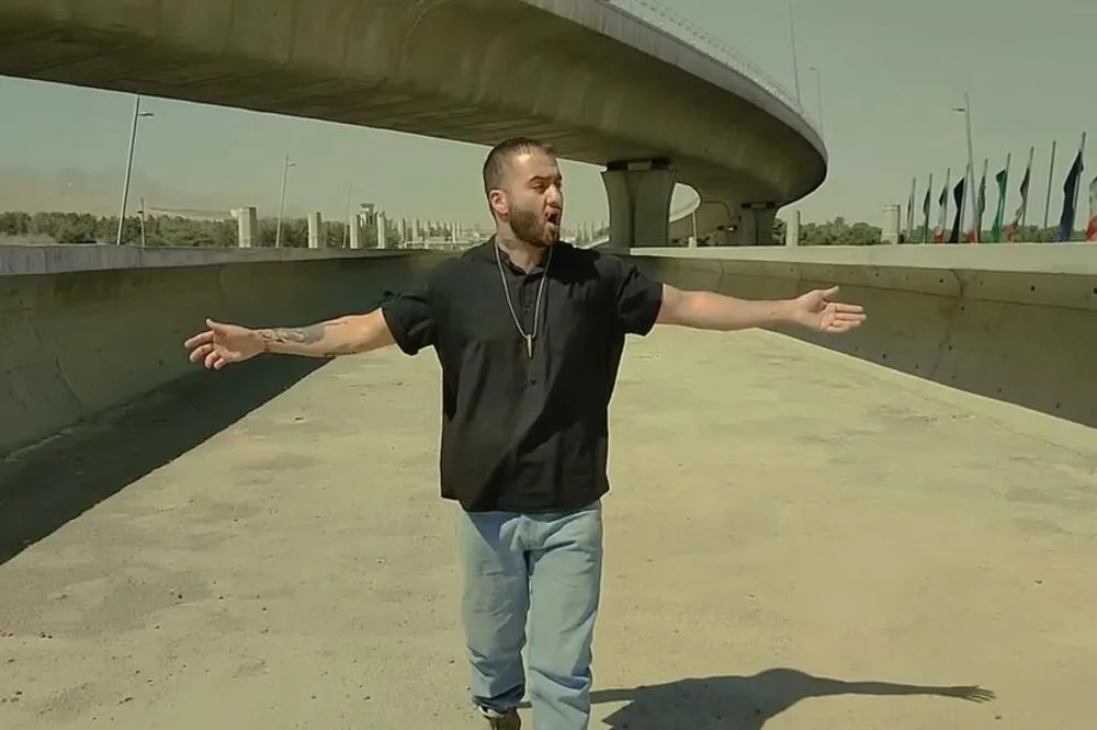 Iran: Poni&scaron;tena smrtna kazna reperu, kritičaru vlasti