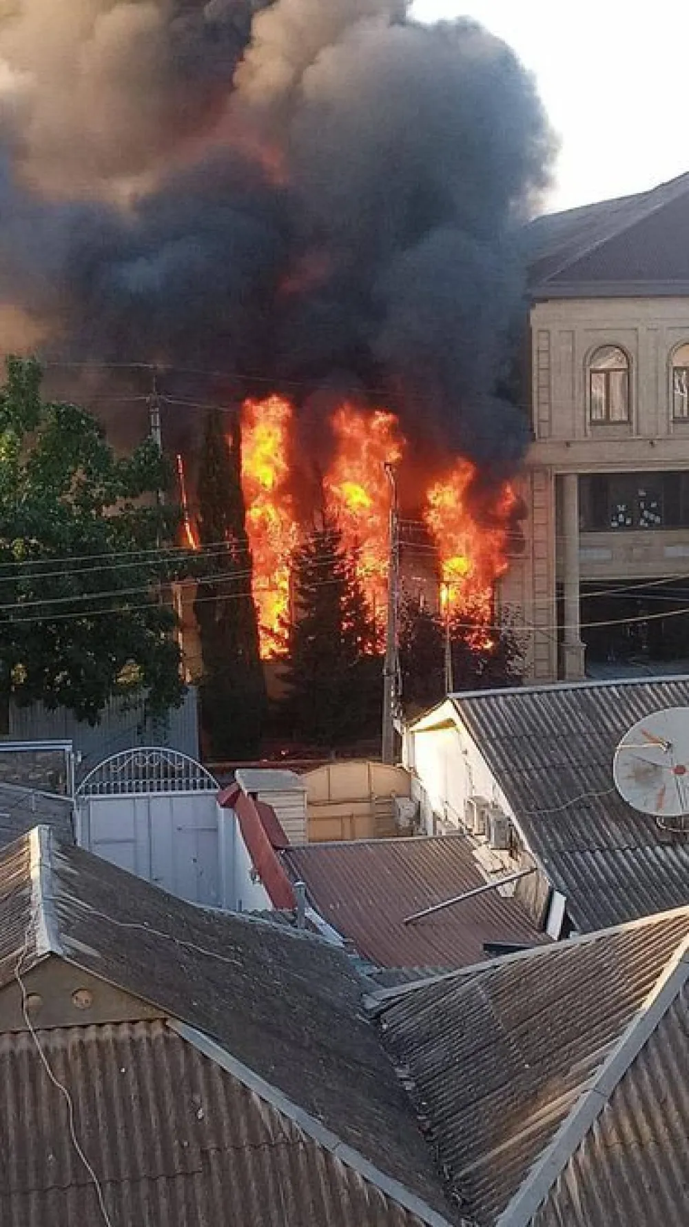 Haotične scene u Dagestanu: Grad nadlijeću helikopteri, broj mrtvih porastao na devet
