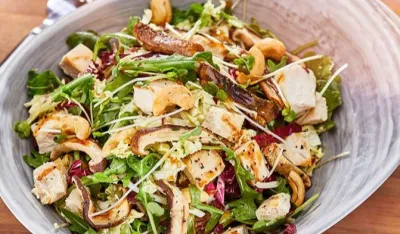 Pileća salata za&nbsp;ljubitelje lagane hrane