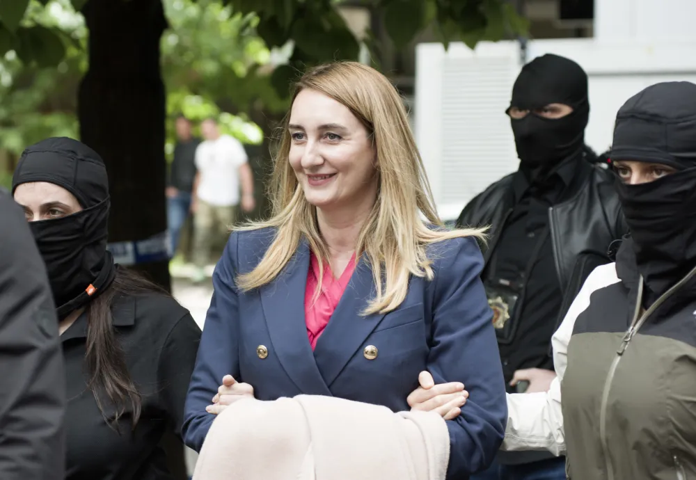 Poni&scaron;teno rje&scaron;enje kojim je ocijenjeno da je Perović&nbsp;nezakonito isplaćivala nadoknade i varijabile