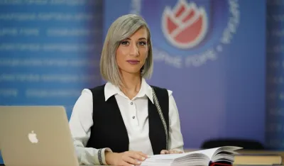 Kaluđerović predložila izmjene Zakona o radu - produženje roditeljskog odsustva za &scaron;est mjeseci