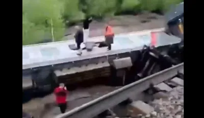 Najmanje 70 ljudi povrijeđeno u iskakanju voza iz &scaron;ina u Rusiji