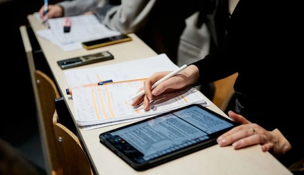 Prijavljivanje za upis u prvu godinu osnovnih studija do 16 sati