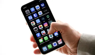 &Scaron;est razloga za&scaron;to vam je telefon spor