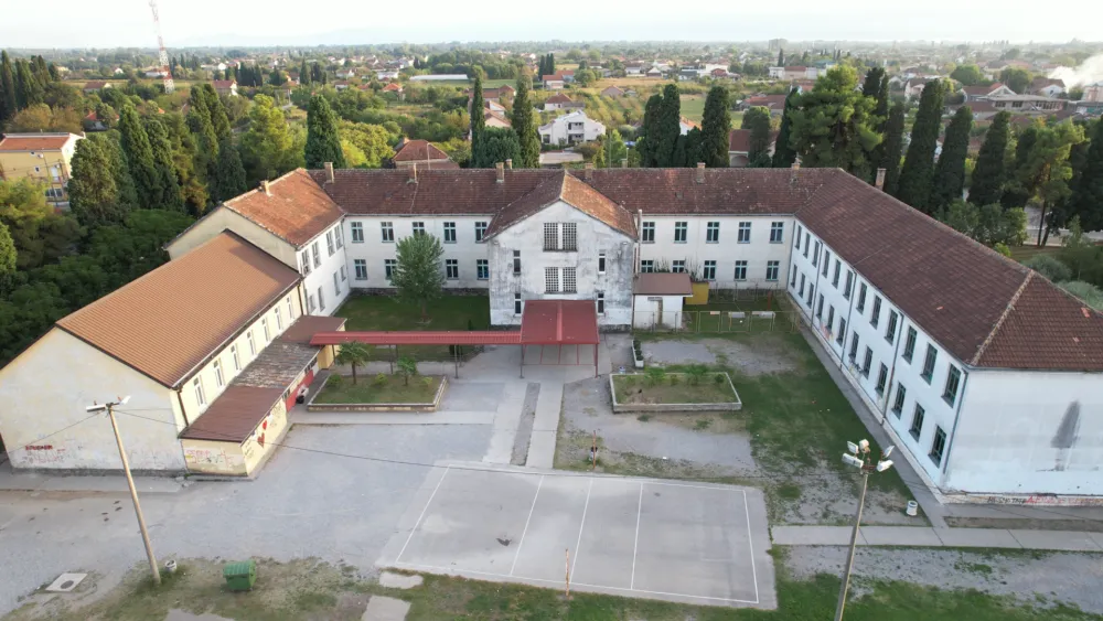 O&Scaron; "Milan Vukotić" ponosna na 80 odlika&scaron;a