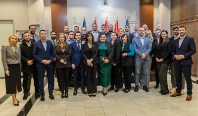 PES: Tragikomični performans DPS-a, postali su antisistemska partija