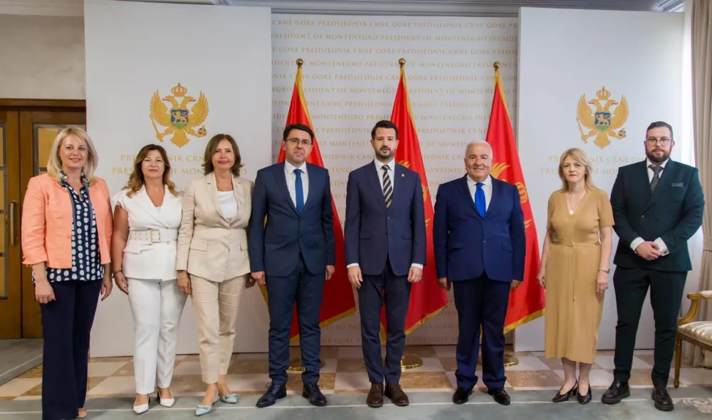 Milatović sa predstavnicima Udruženja pravnika: Zajednički raditi na unapređenju pravnog sistema i promovisanju pravde