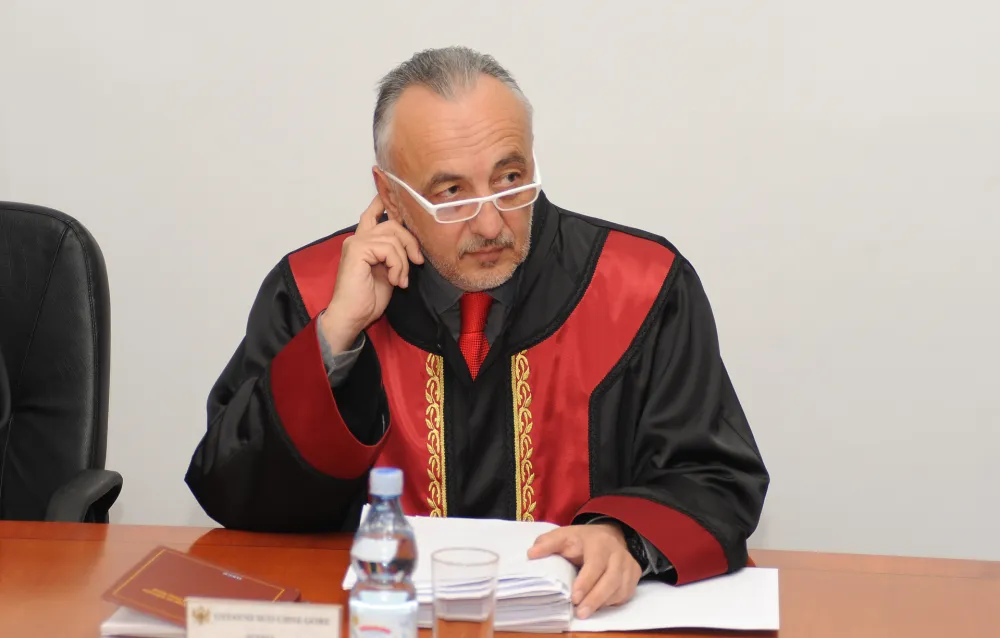 Gogić:Tužiću Ustavni sud zato &scaron;to sam ostao bez plate