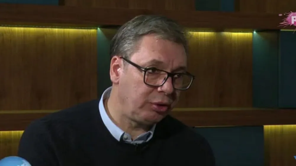 Vučić o Rezoluciji o Jasenovcu: Pitam predsjednika i premijera Crne Gore&nbsp;jesam li ih pozvao da vr&scaron;im pritisak