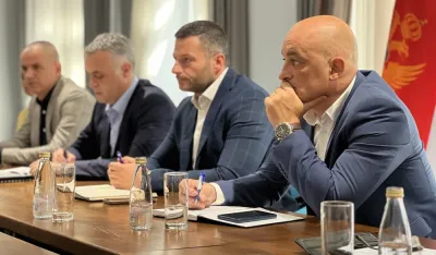 EBRD spremna da finansira izradu dvije studije: Glavni grad traži lokacije za parkinge, deponiji alternativu