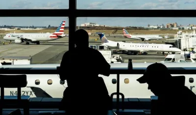 Haos na aerodromu; Procurile hemikalije, ljudi se otrovali