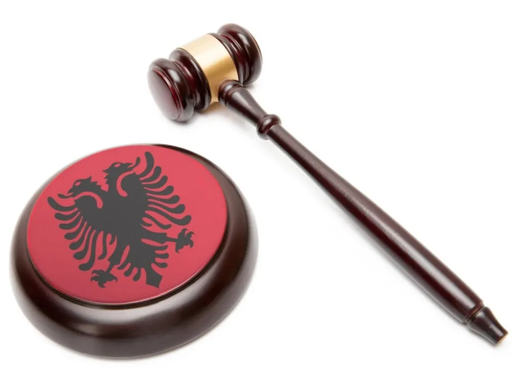 Albanija: Biv&scaron;i ministar&nbsp;uhap&scaron;en zbog fiktivnih tendera od kojih jedan za njegov restoran