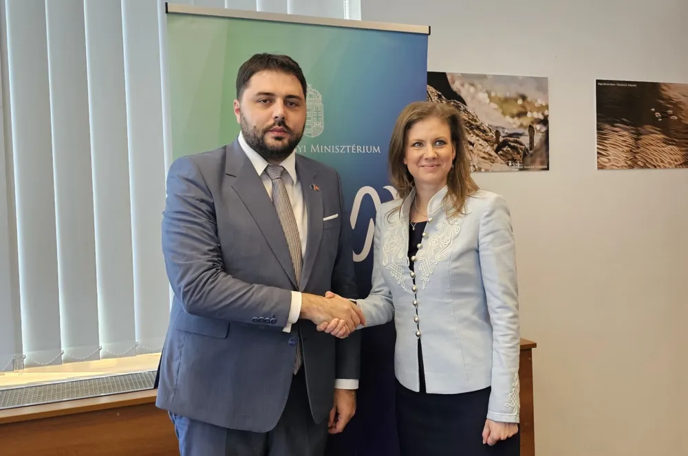 Vladimir&nbsp;Martinović i Aniko Rais