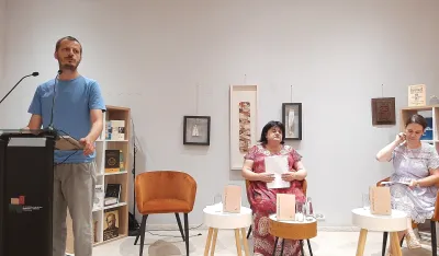 "Arhipelag" sastavljen od poeziјe i proze