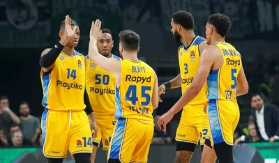 Кошаркаши Макабија