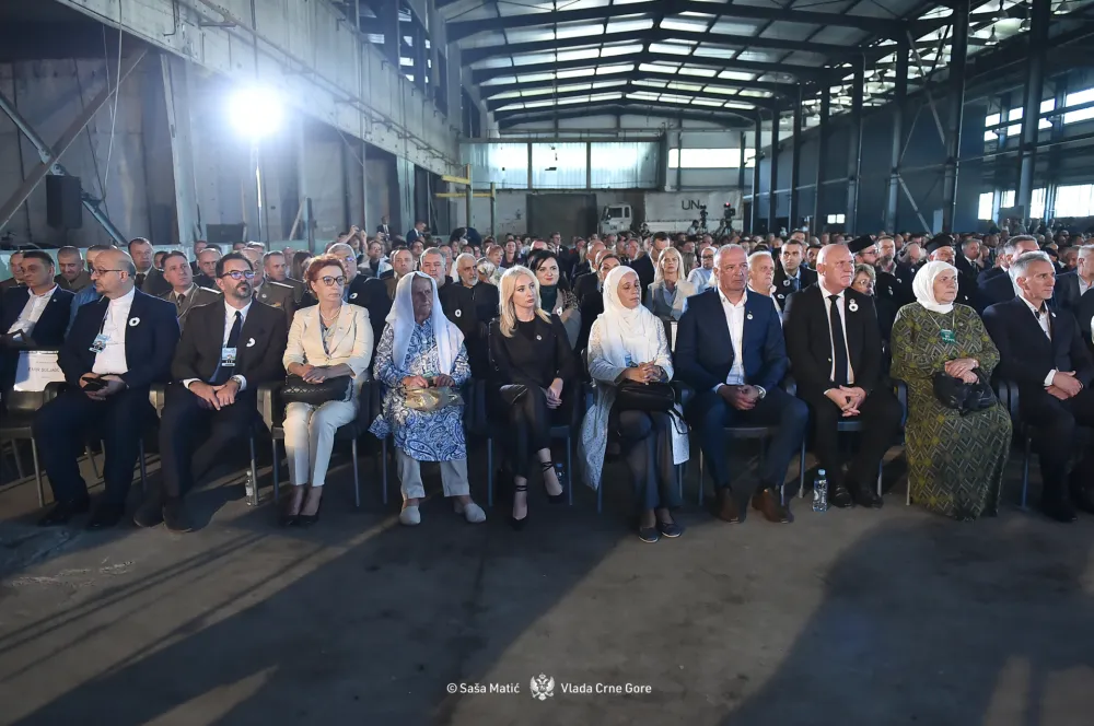 (FOTO) Gorčević u Srebrenici: Odreći se istine o pro&scaron;losti, znači odustati od budućnosti