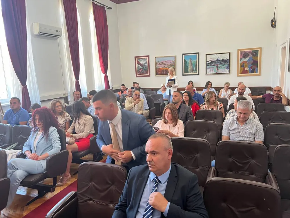 Vladajuća većina traži rje&scaron;enje za izbor Đulafića