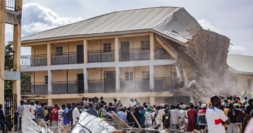 Sru&scaron;ila se &scaron;kolska zgrada tokom nastave u Nigeriji