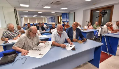 Lirski uobličena odbrana od usuda