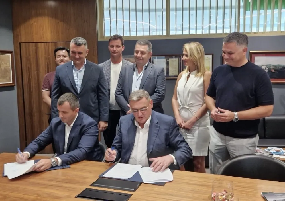 Potpisan Memorandum&nbsp;o saradnji na izgradnji autoputa Beograd &ndash; Južni Jadran
