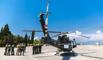 Helikopter Vojske Crne Gore upućen u Sjevernu Makedoniju zbog ga&scaron;enja požara