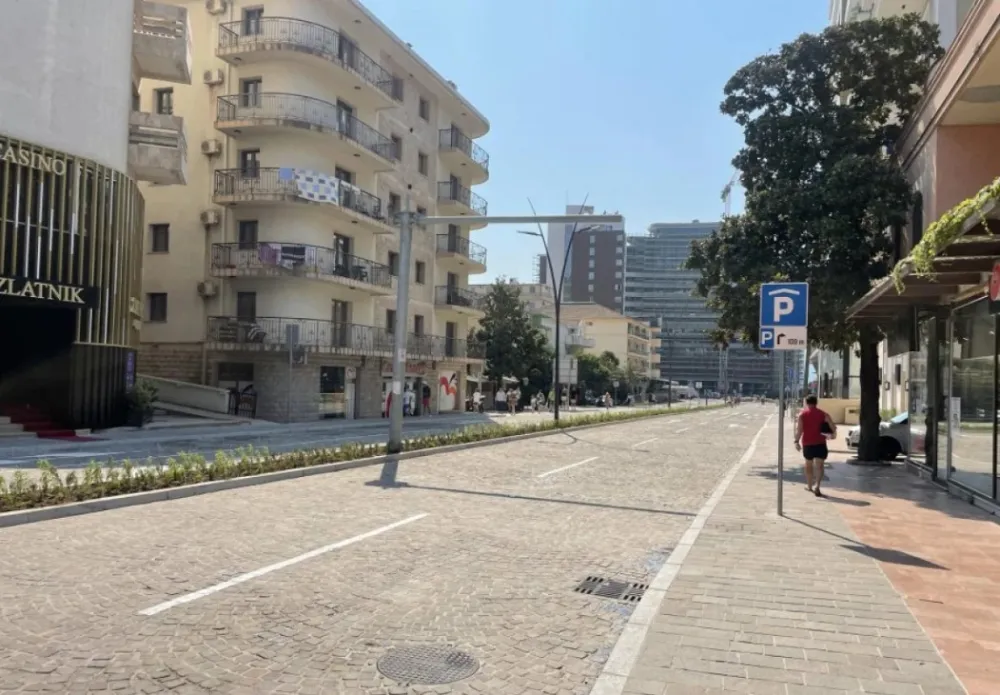 Zavr&scaron;eni radovi u centru Budve,&nbsp;vi&scaron;emilionski projekat