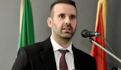 Spajić odgovara na pitanja poslanika
