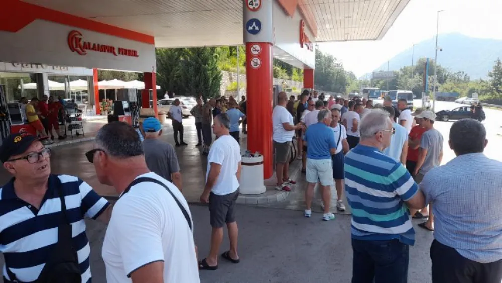 Crmničani za sjutra najavili tročasovnu blokadu Sozine: Prohodno Pa&scaron;trovačkom gorom