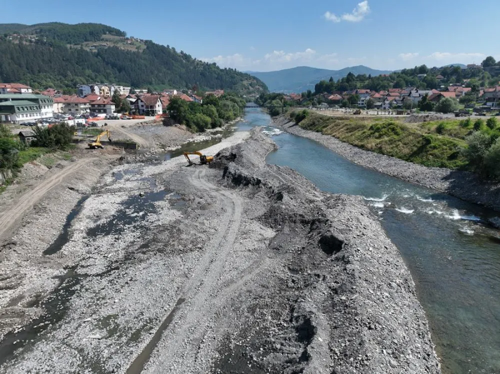 Devastirana rijeka Lim