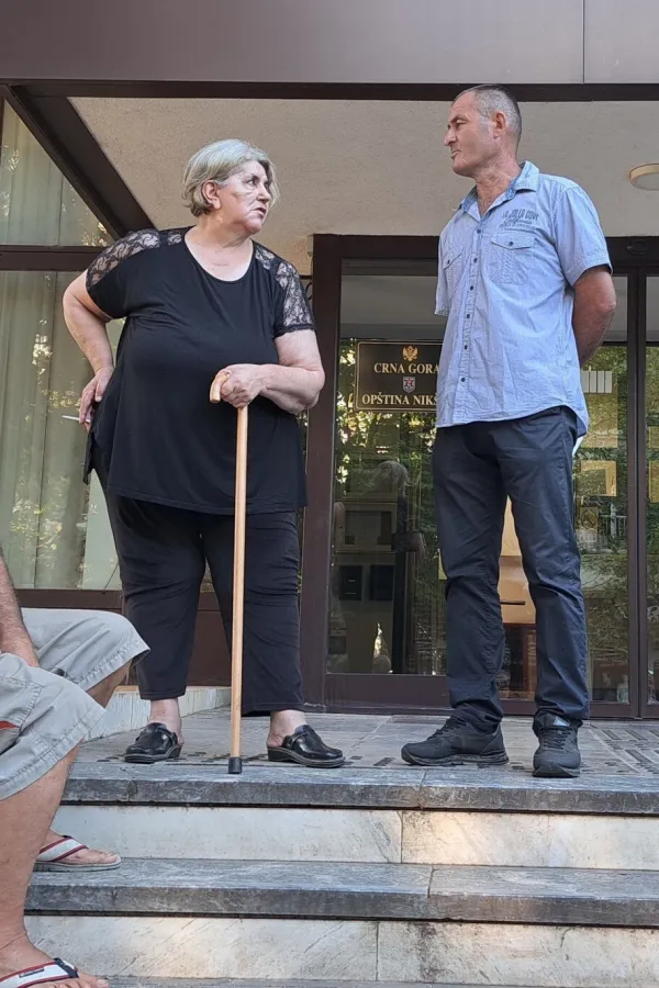 Protest stanara biv&scaron;ih radničkih stanova