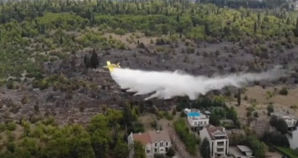 (VIDEO) MUP: Zbog požara bila angažovana avio-helikopterska jedinica i dronovi